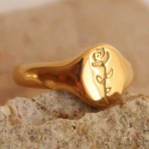 NEW 18K Gold Plated Rose Flower Signet Ring